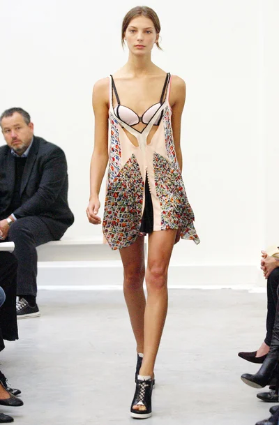 Look 11